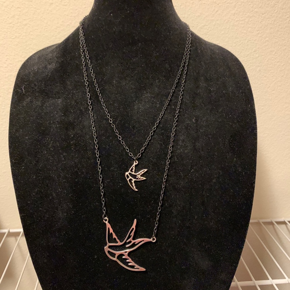 Necklaces - Picture 11 of 16